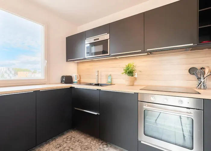 Appartement Beautiful Equipped Near Train Parking *