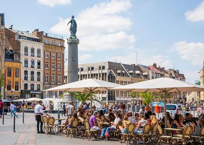 Beautiful Equipped Near Train Parking Lille