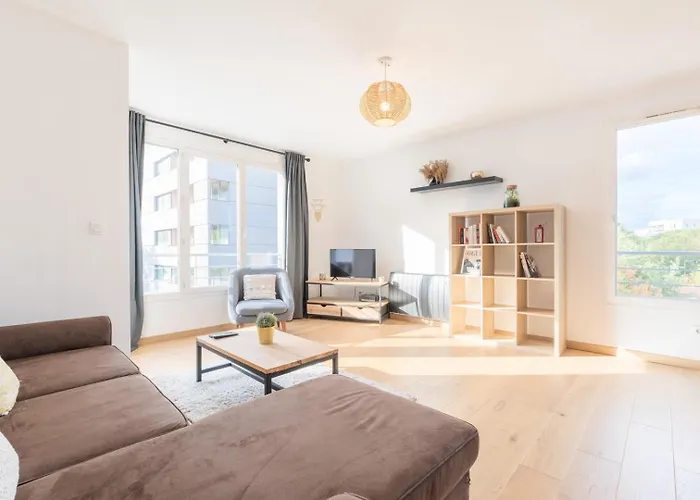 Appartement Beautiful Equipped Near Train Parking *